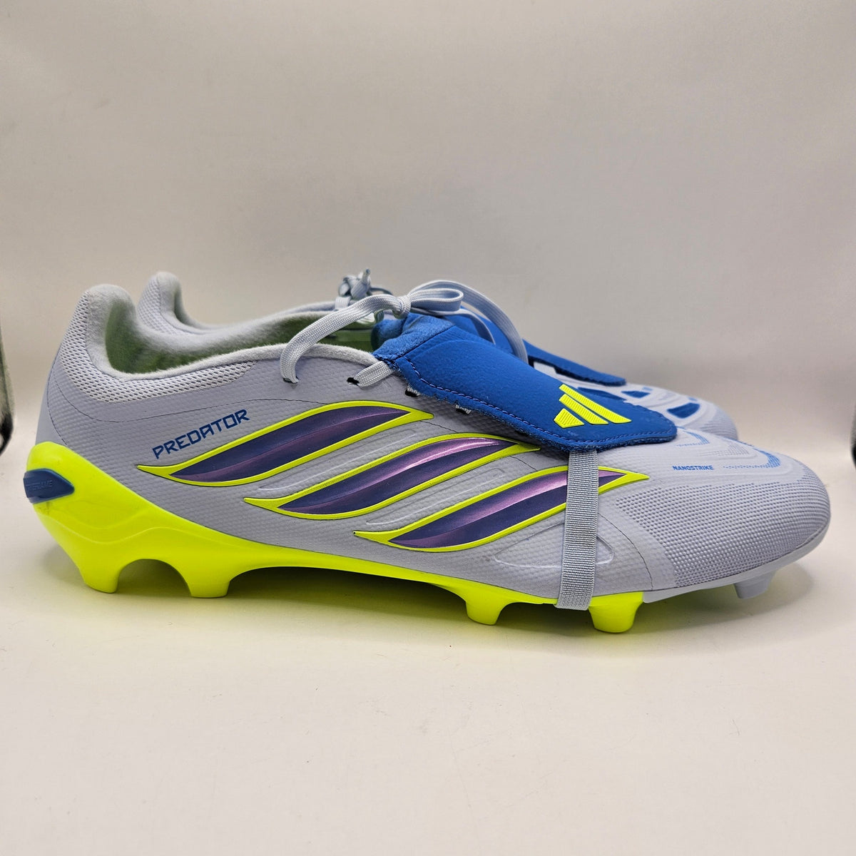 ADIDAS SIZE 12 PREDATOR LEAGUE FOLD OVER TOUGUE FG SOCCER CLEATS JS0423