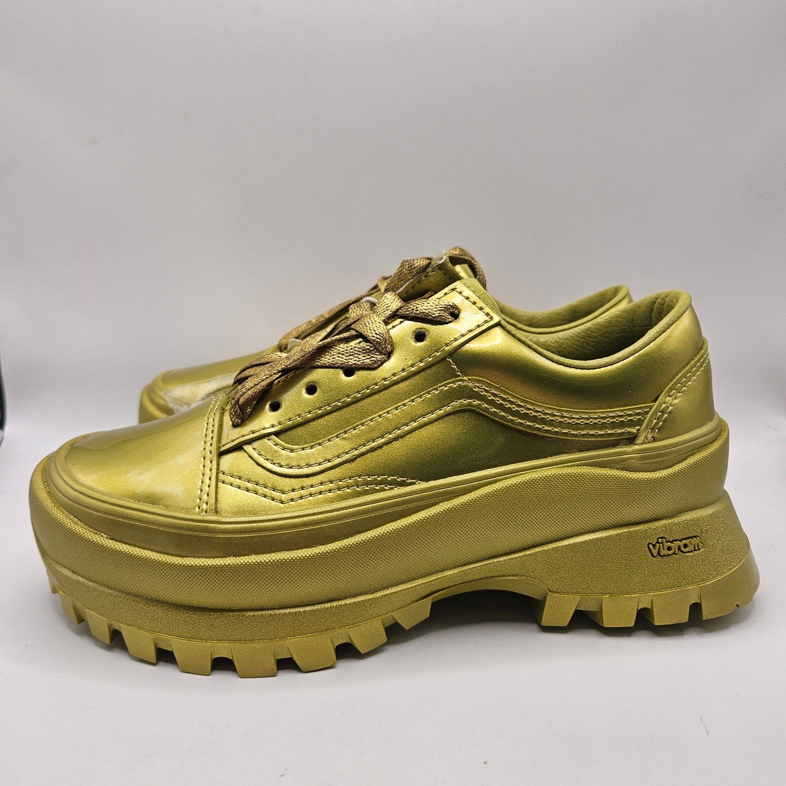 VANS X COLLINA STRADA WOMEN'S 7.5 GOLD OLD SKOOL VIBRAM CASUAL SNEAKERS NWOB
