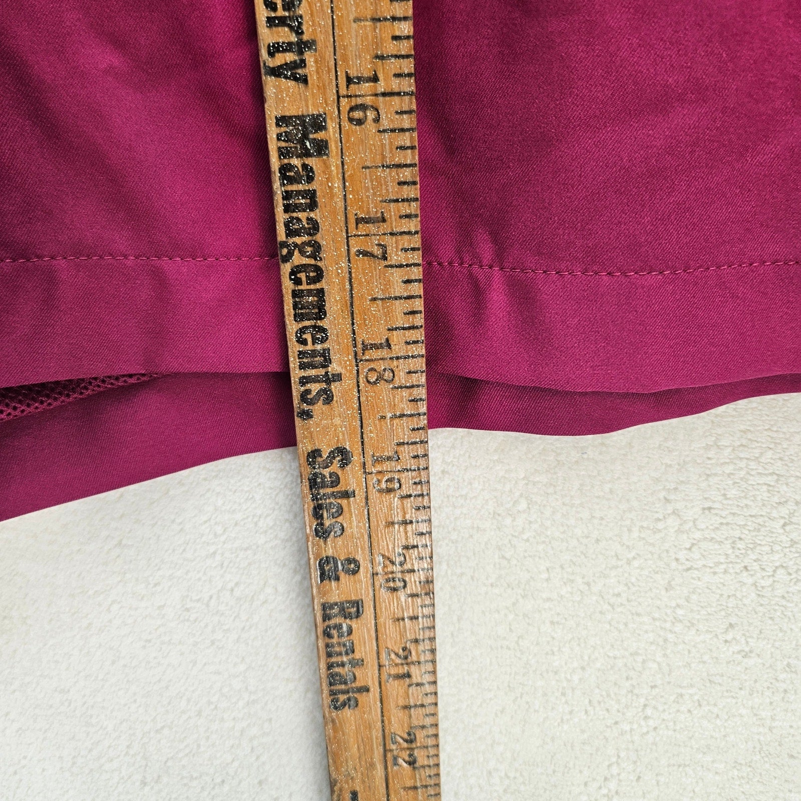 DSG MEN'S XXL 6" LIFESTYLE  SHORT WILD BERRY NWT