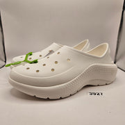 CROCS MEN'S 10 CLASSIC UNISEX LINEN SLIP ON SHOES FISH BEACH NWT 210080-100