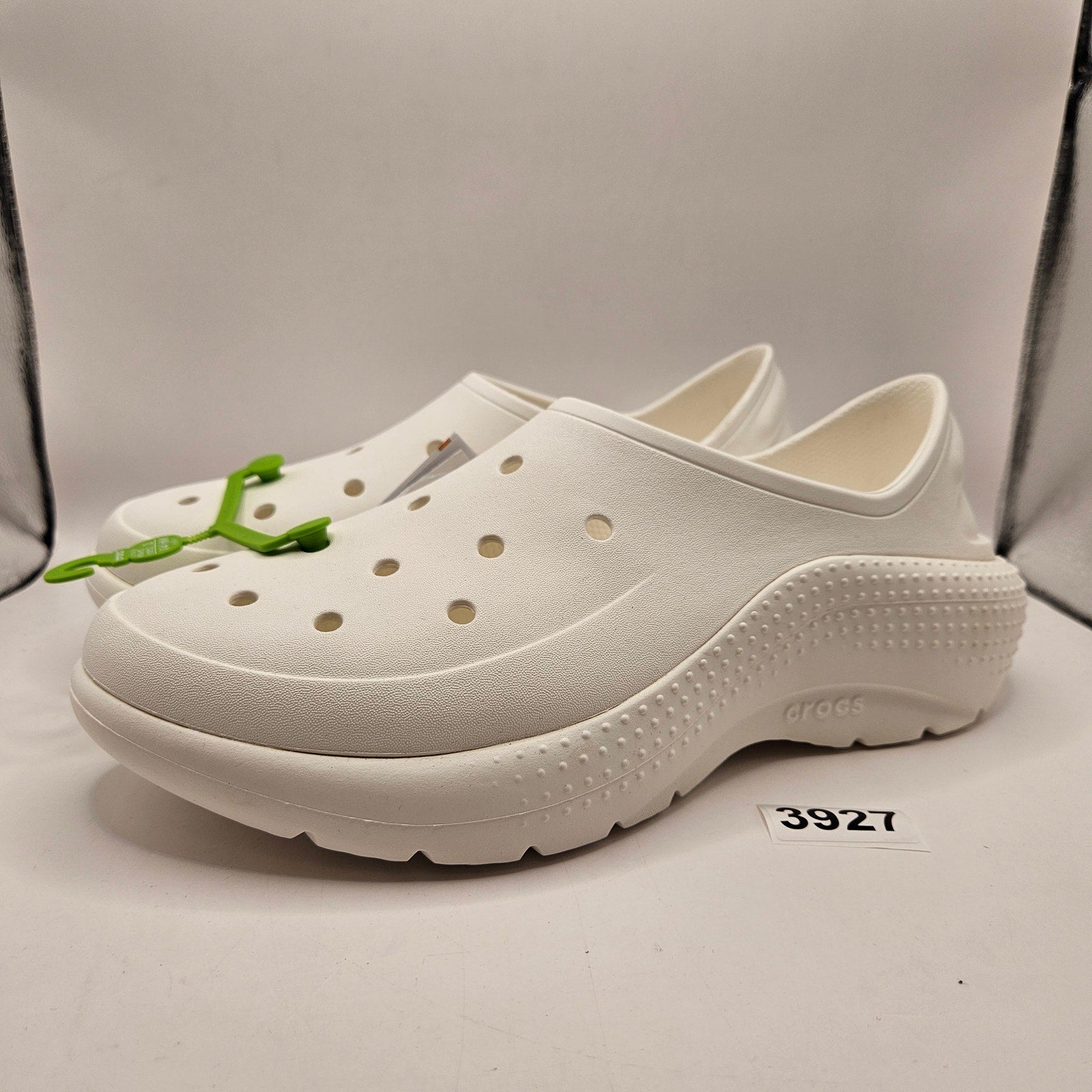 CROCS MEN'S 10 CLASSIC UNISEX LINEN SLIP ON SHOES FISH BEACH NWT 210080-100
