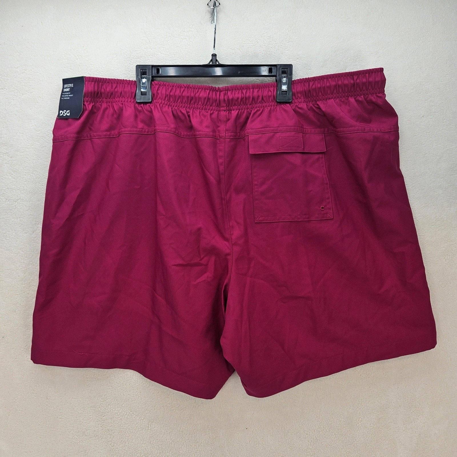 DSG MEN'S XXL 6" LIFESTYLE  SHORT WILD BERRY NWT