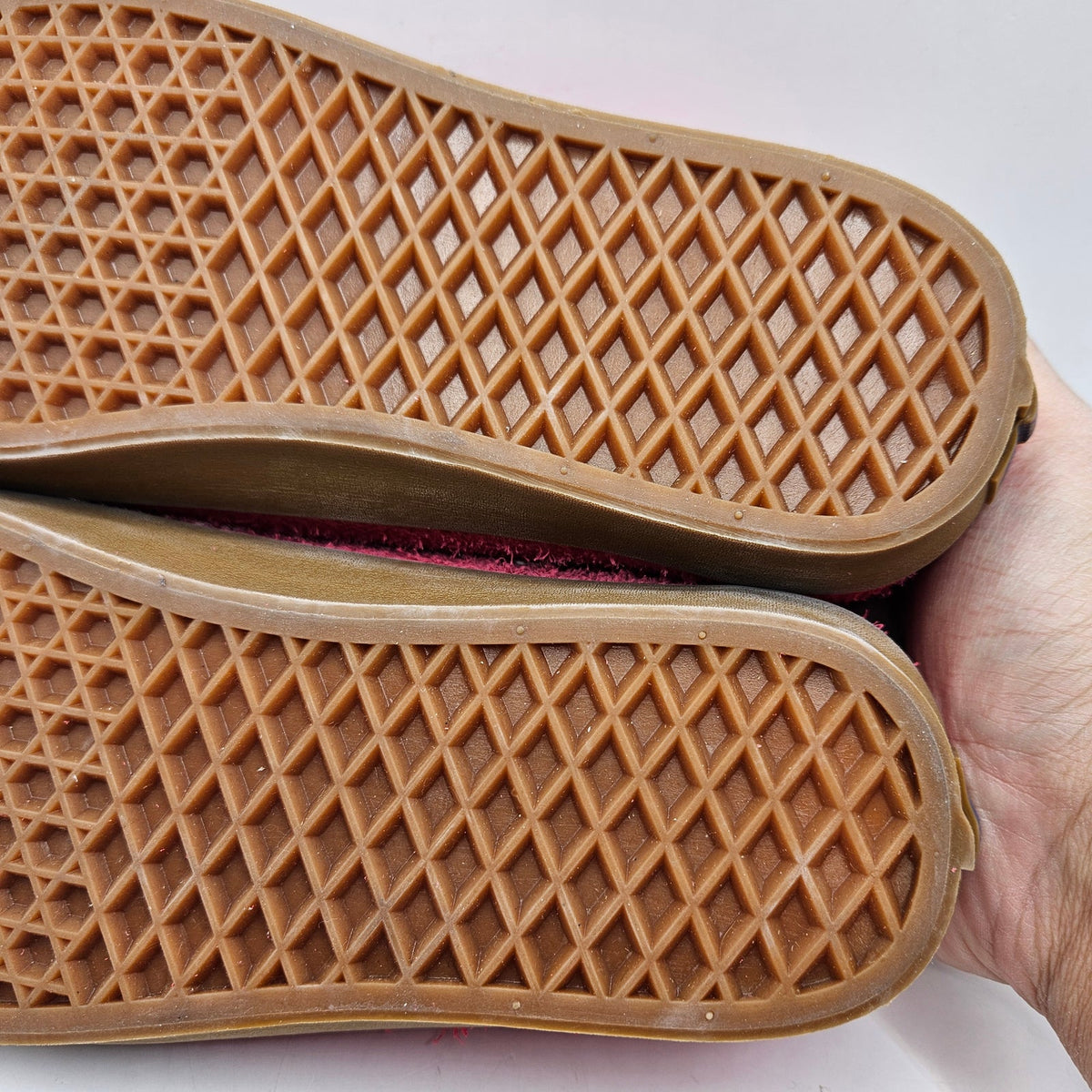 VANS WOMEN'S 9.5 SPORT PINK BLUE SUEDE GUM SOLD LOW TOP SKATE SNEAKER