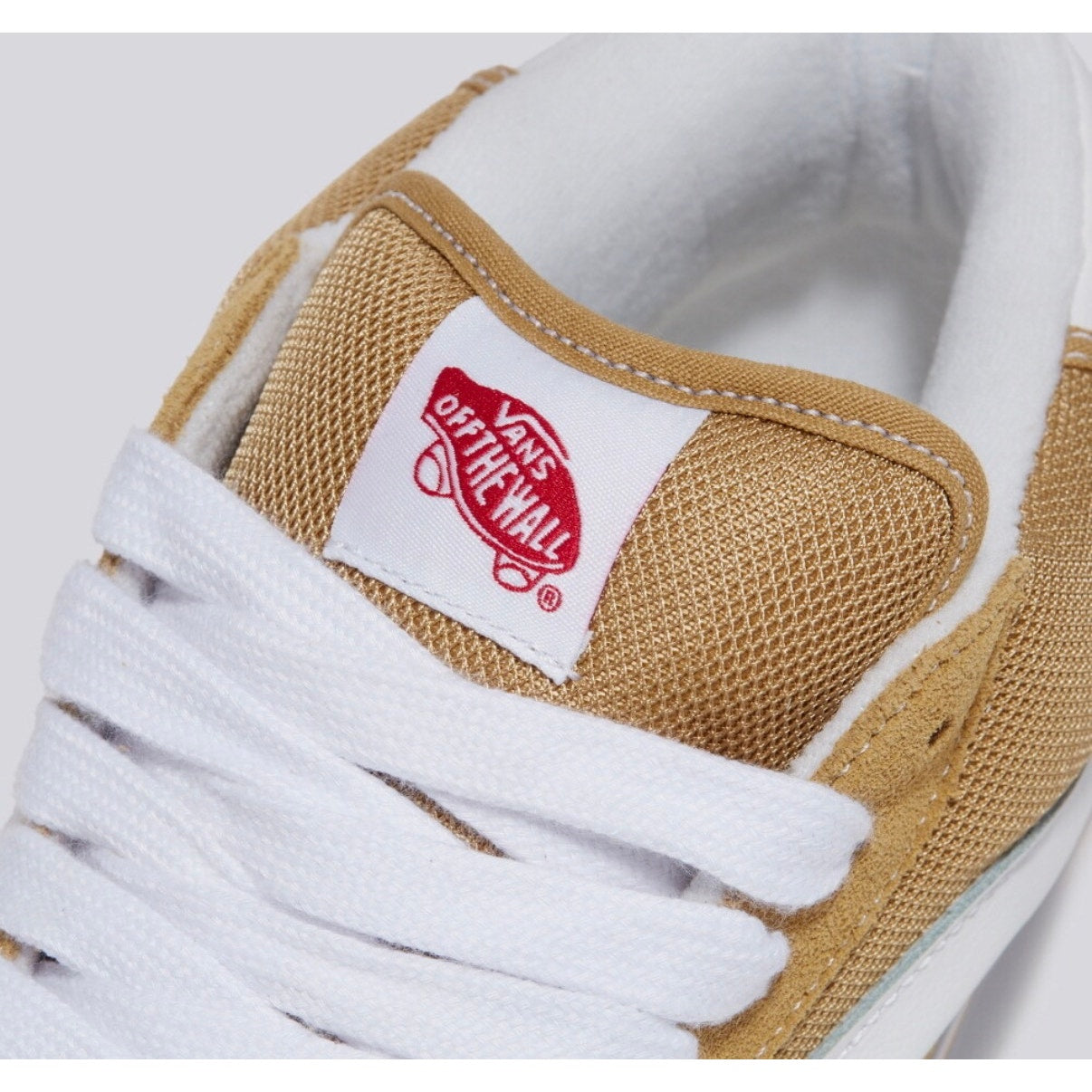 VANS MEN'S 9.5 KNU SKOOL MID SUEDE CHUNKY SKATEBOARDING SHOES KHAKI GUM NIB