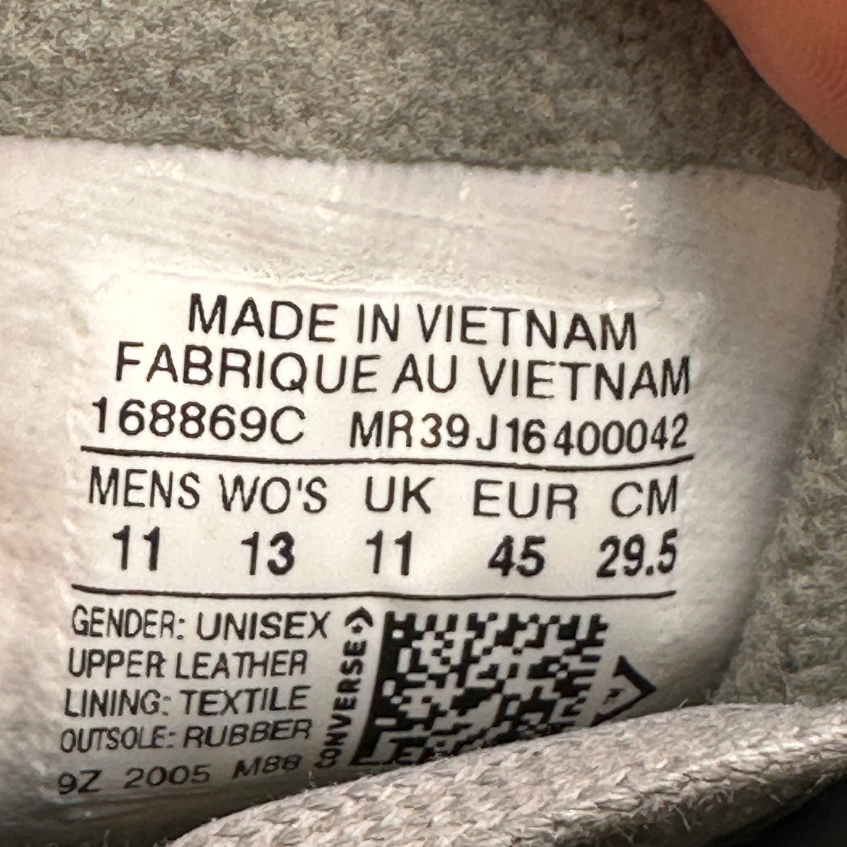 CONVERSE Mens' 11 All Star Hi Top Leather Sneaker Gray Winterized 168869C