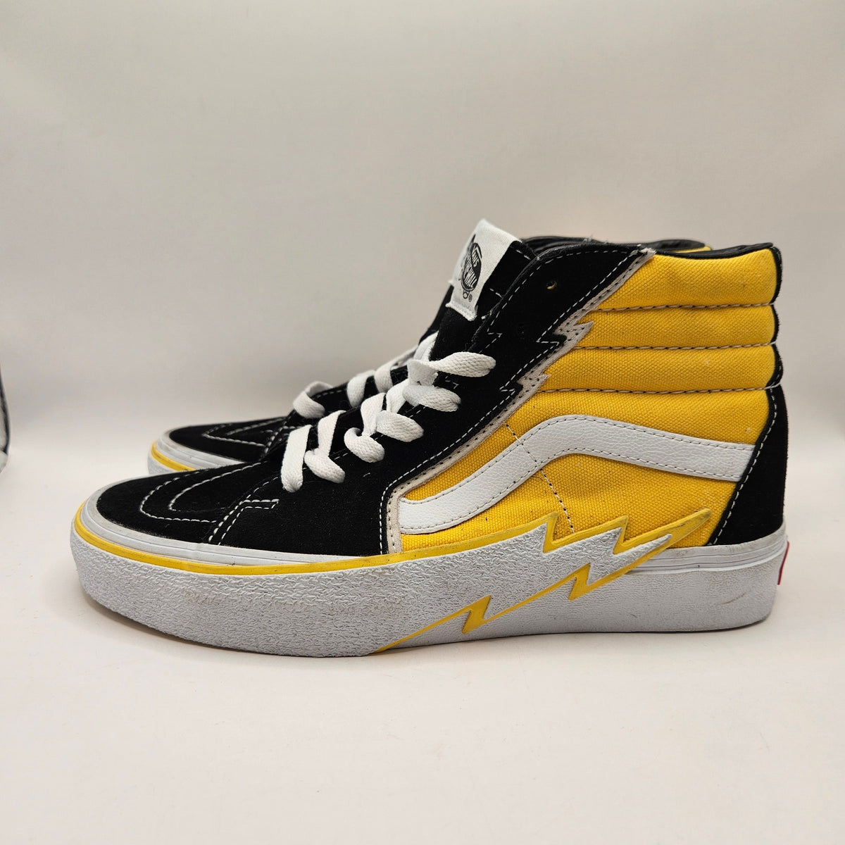 VANS WOMEN'S 8 SK8-HI YELLOW LIGHTNING BOLTS BLACK SUEDE CANVAS SNEAKER