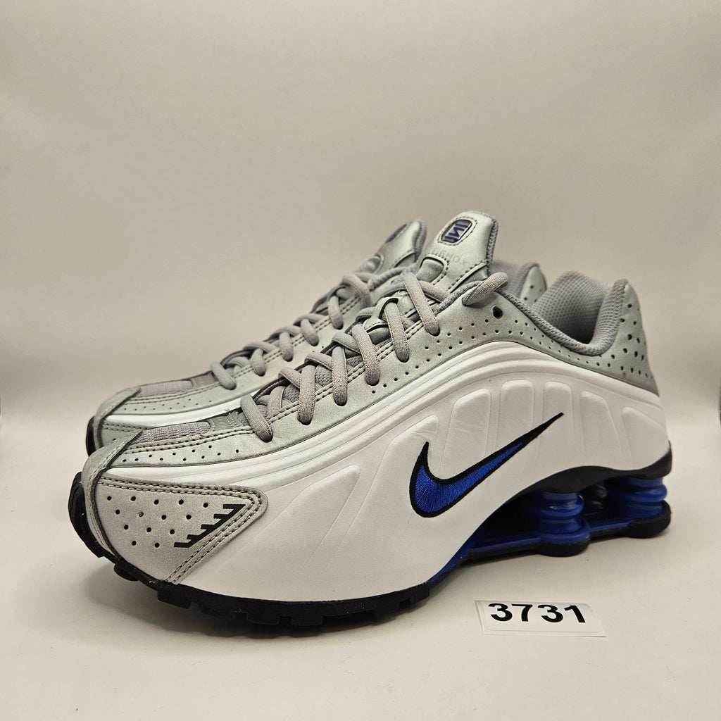 NIKE SHOX R4 5.5Y WOMEN'S 6 WHITE BLUE METALLIC SHOES CW2626-100 NWOB