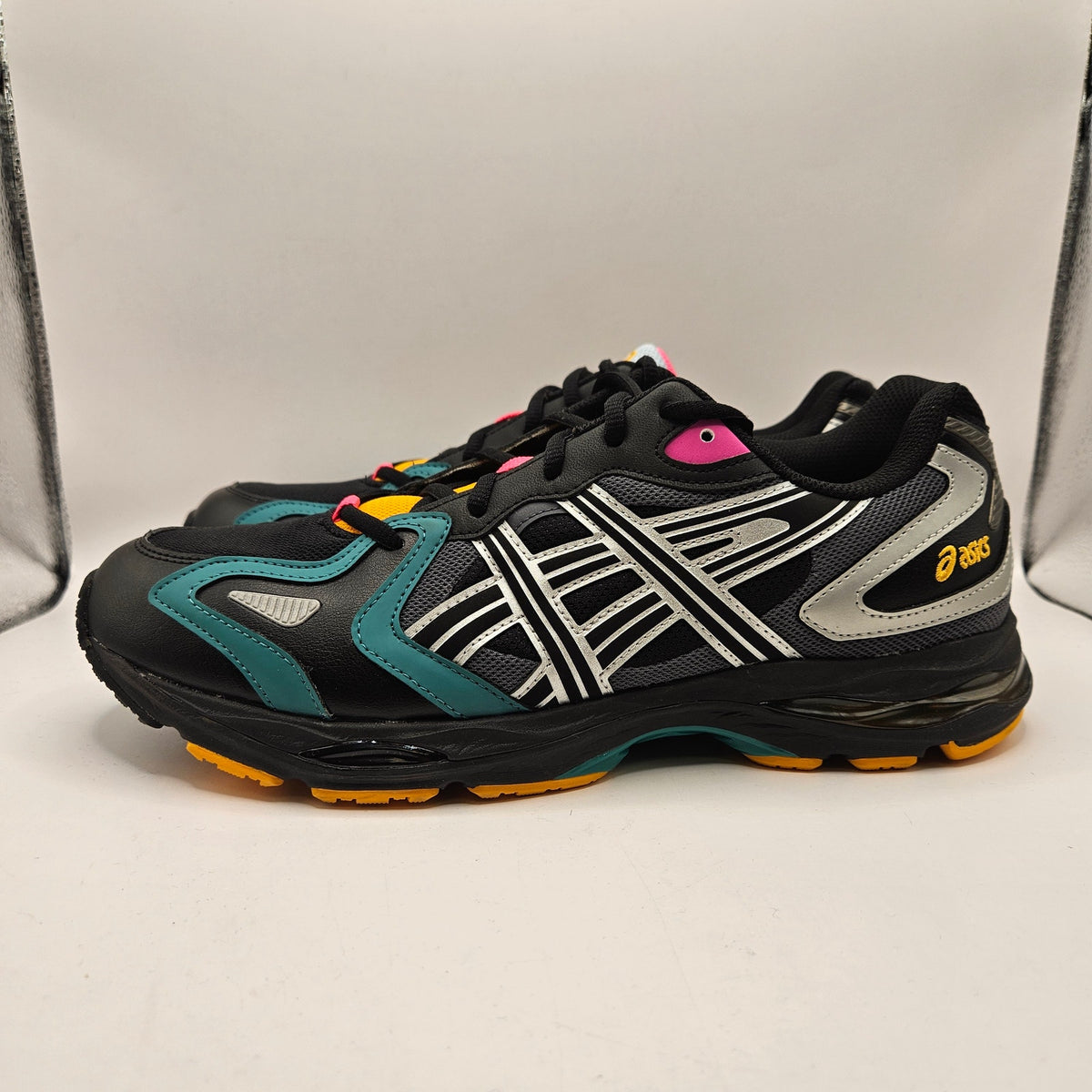ASICS MEN'S 10.5 GEL-K1011 LOW TOP CASUAL SNEAKER BLACK PURE SILVER NWOB 1203A603