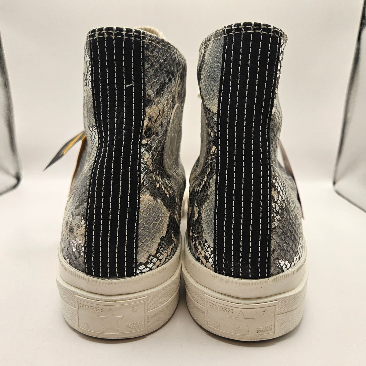 CONVERSE MEN'S 14 FIRST STRING CHUCK TAYLOR SNAKESKIN SNOW WHITE BLACK A18412C