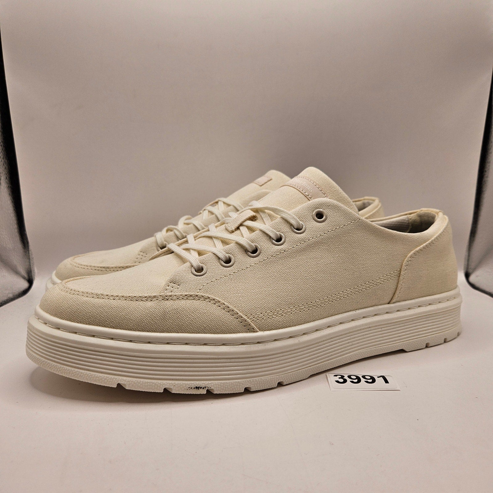 DR MARTENS MEN'S 13 BROOKLINE 6 EYE WHITE CANVAS SHOE OFF NWOB