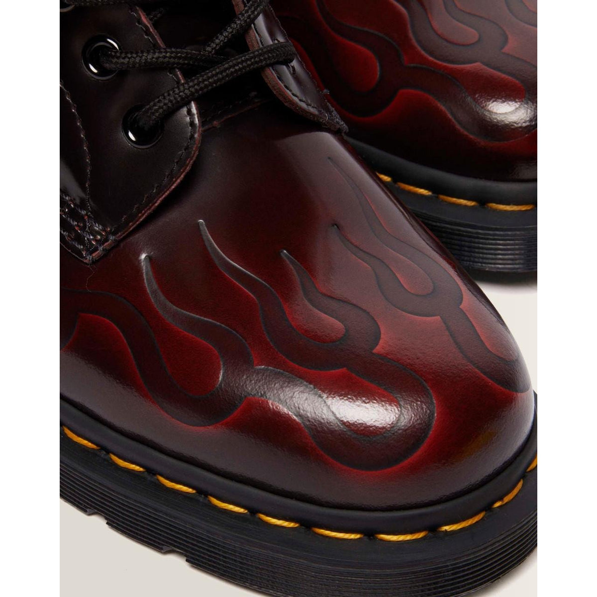 DR MARTEN WOMEN'S 8 ARCADIA CHERRY RED 1460 INFERNO 41764600