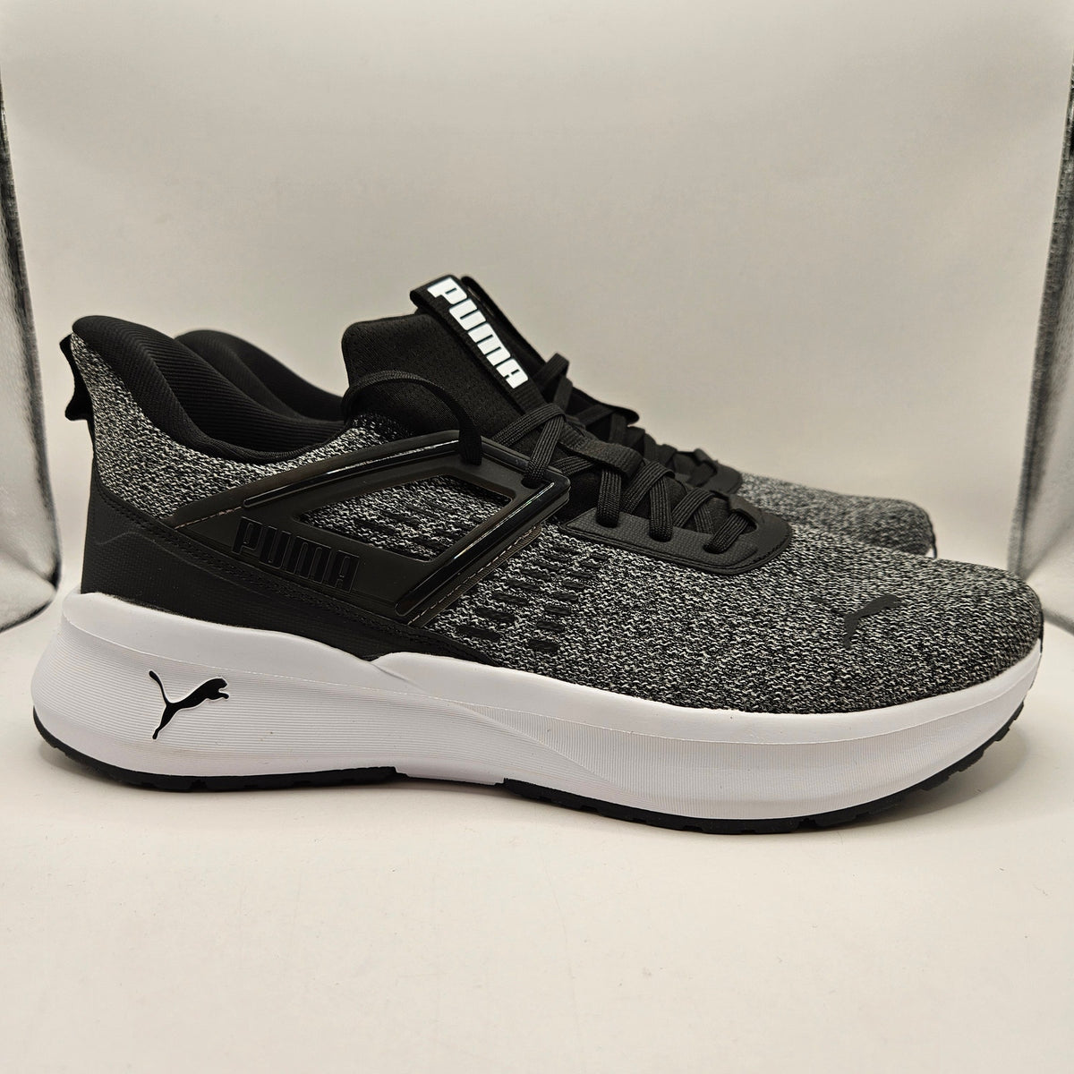 PUMA MEN'S 12 OUTSPACE RUNNING SHOES HEATHER WHITE 406484-01