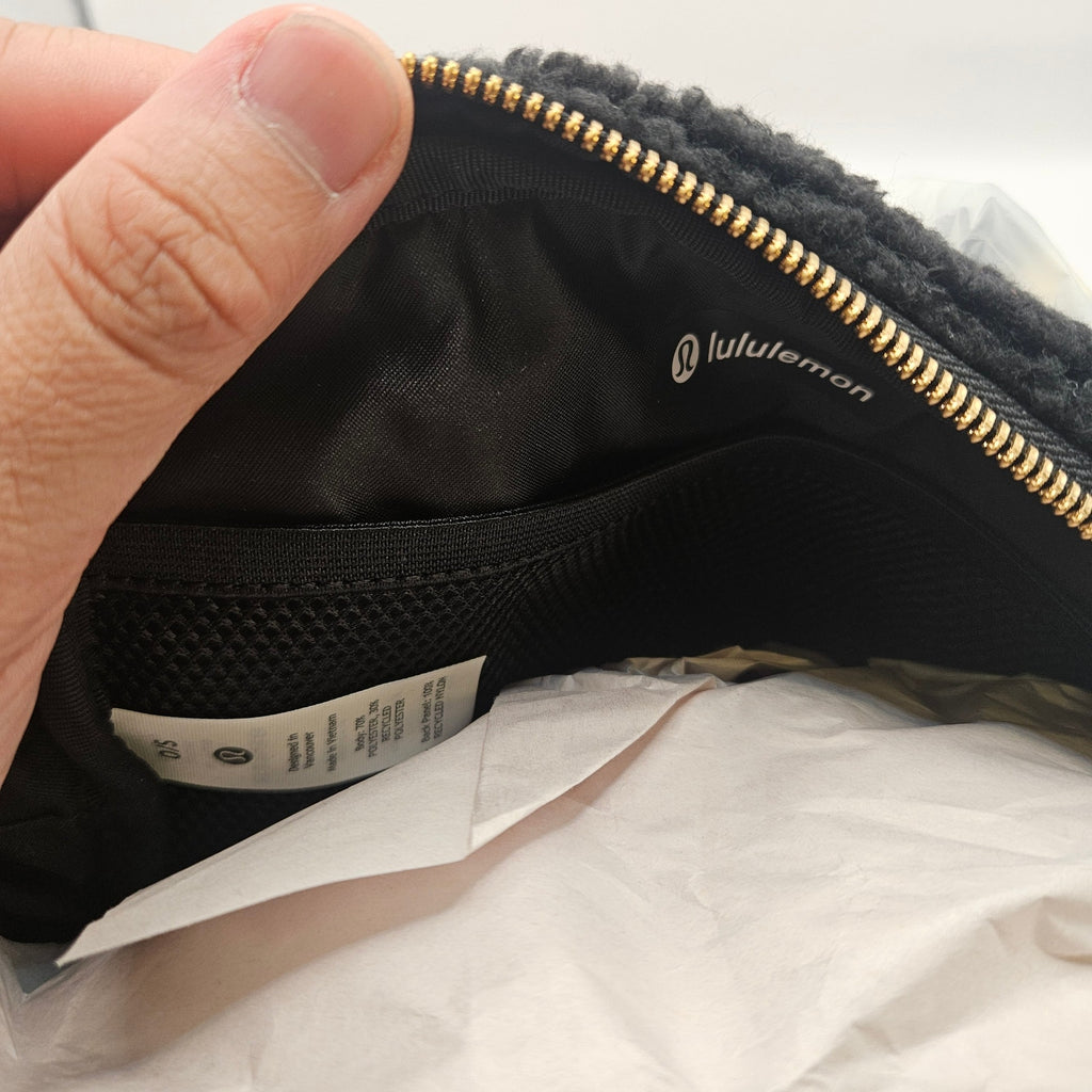 LULULEMON 2 LITER EVERYWHERE BELT BAG LARGE BLACK FLEECE NWT