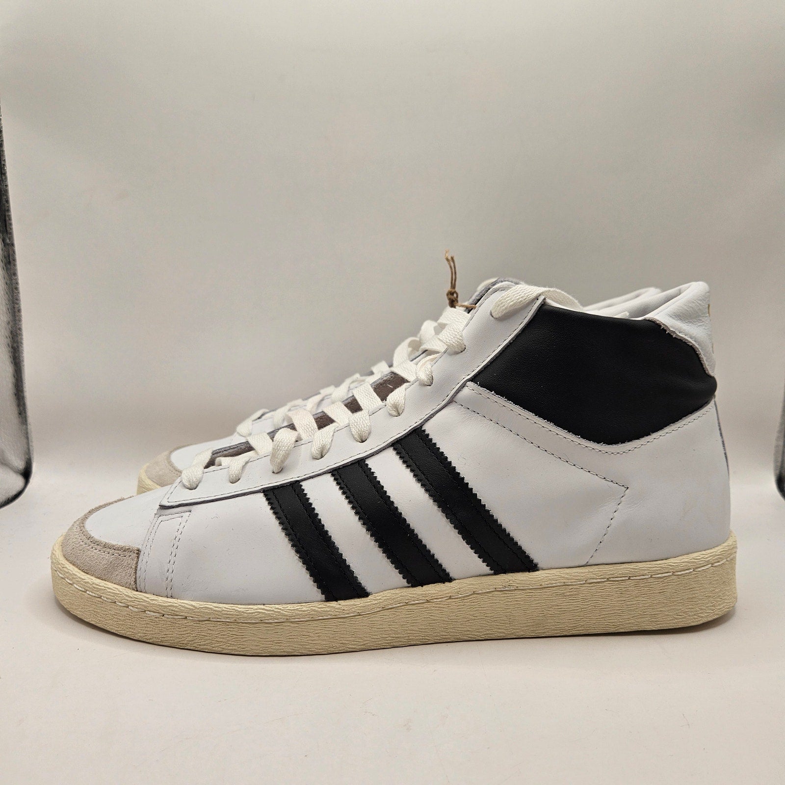 ADIDAS ORIGINALS MEN'S 10 JABBAR HI BLACK WHITE FOOTWEAR JI3445 NWOB