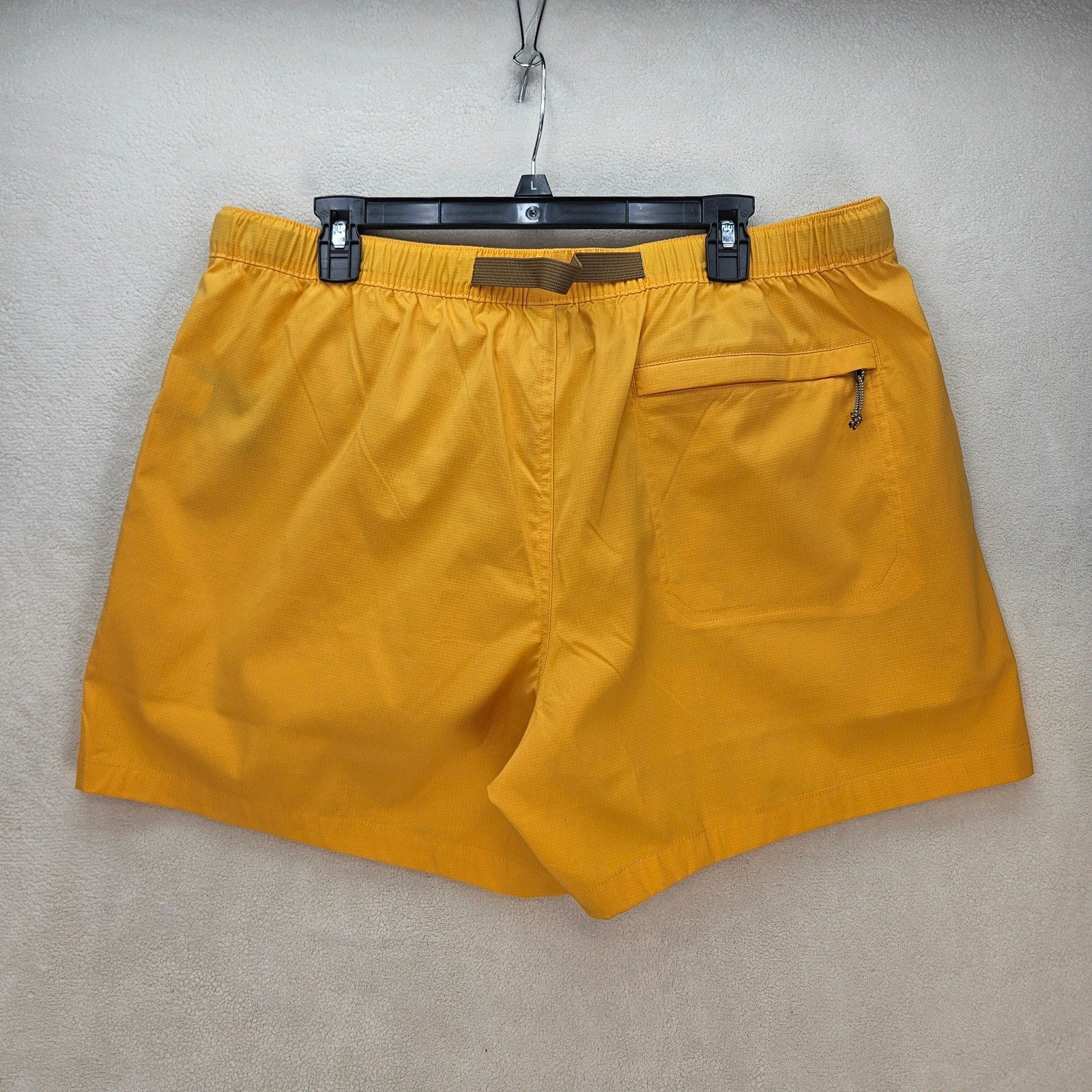 THE NORTH FACE MEN'S XL RIPSTOP CARGO SHORTS SUMMIT GOLD YELLOW NWT