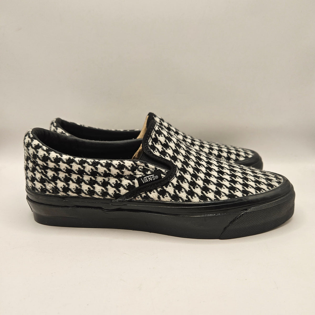 VANS WOMEN'S 7 LX CLASSIC 98 SLIP-ON HOUNDSTOOTH BLACK WHITE NWOB