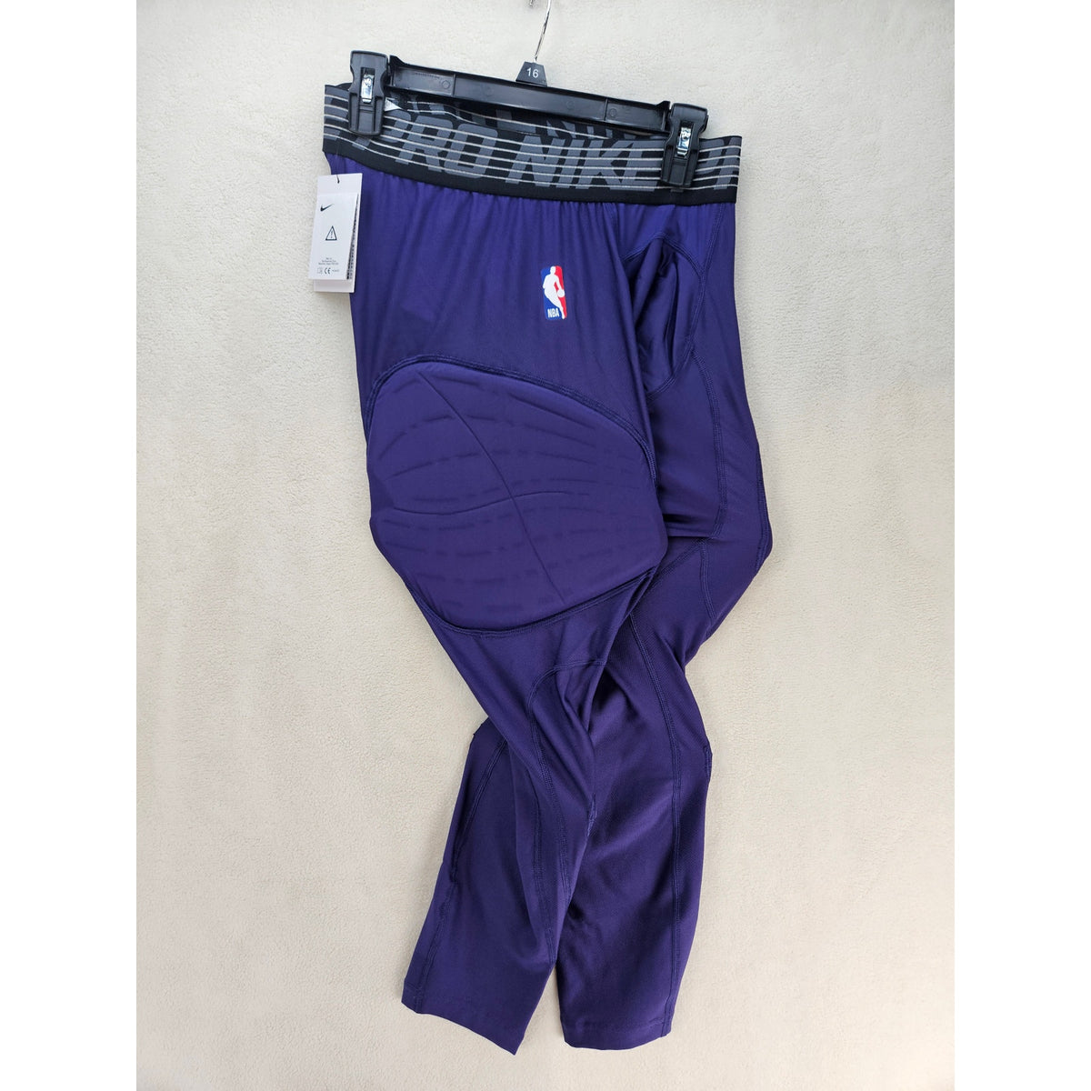 NIKE MEN'S XL TALL NBA PRO PURPLE HYPERSTRONG COMPRESSION PADDED BASKETBALL