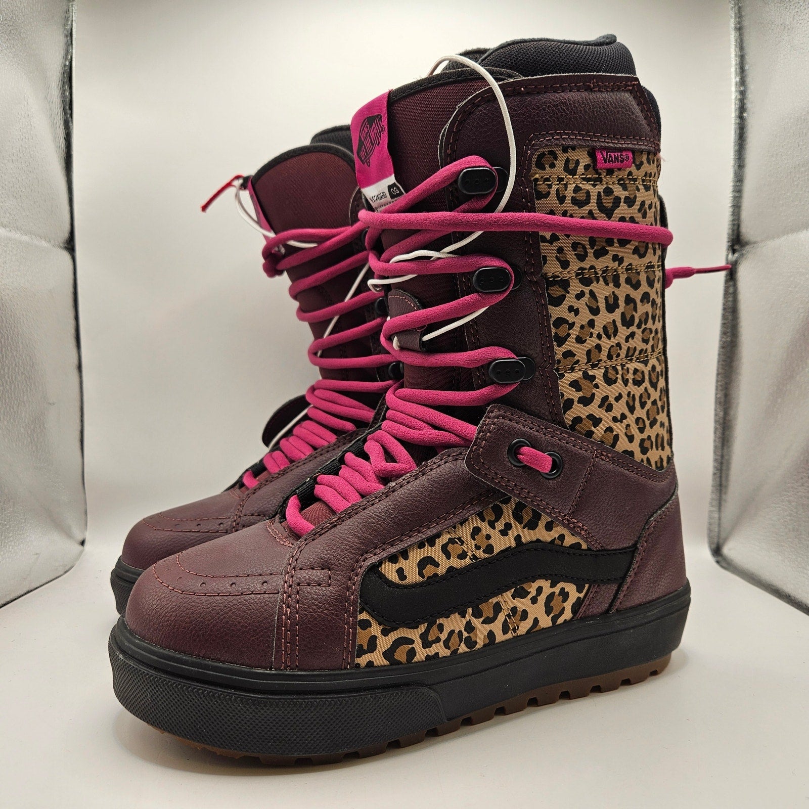 VANS WOMEN'S 8 RARE HI STANDARD OG SNOWBOARD BOOTS PORT ROYALE/LEAPARD NWOB 2021
