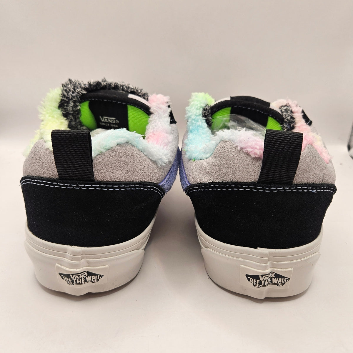 VANS MEN'S 9 KNU SKOOL PARTY ANIMAL RAINBOW BLACK SUEDE FAUX FUR NWOB