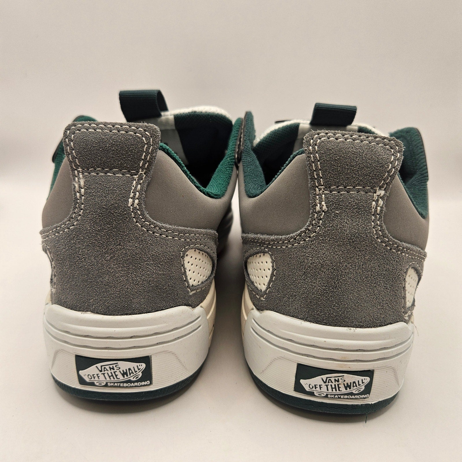 VANS MEN'S 7 SKATE MIXXA SUEDE MESH SHOES GREEN GREY WHITE NWOB