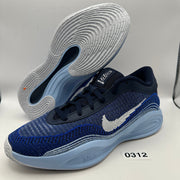 NIKE Men's 10.5 G.T. Hustle Academy Basketball Shoes FJ7791-401
