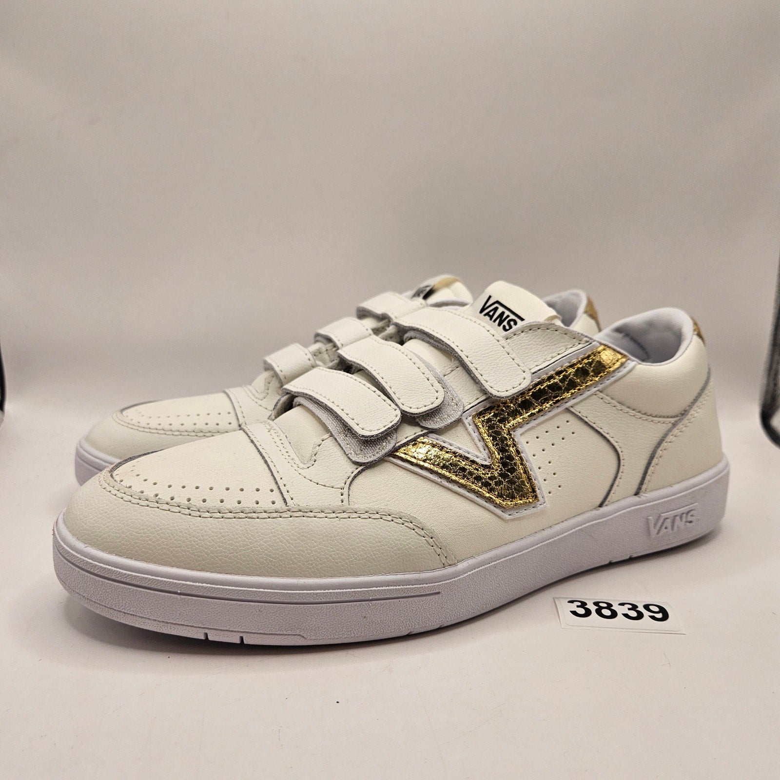VANS MEN'S 8.5 LOWLAND COMFYCUSH WHITE GOLD STRAP ON SNEAKER NWOB