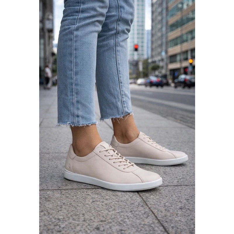 ECCO WOMEN'S 41 TRAVEL WITH LACE UP GRAVEL GREY WHITE SNEAKER NIB