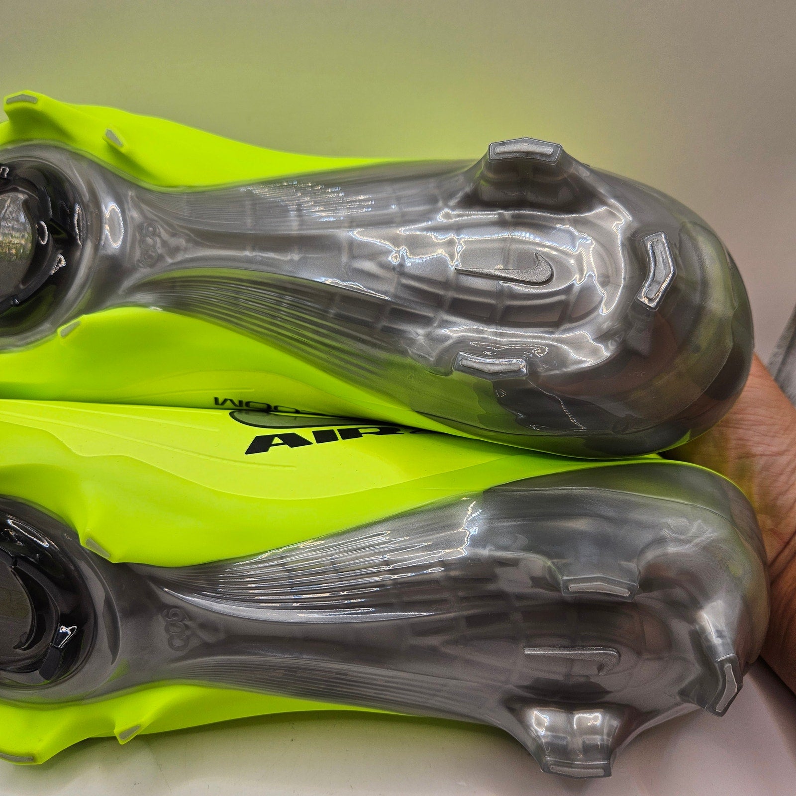 NIKE MEN'S 12 VAPOR PRO 1 FOOTBALL CLEATS VOLT GREEN SILVER IQ5163-700 NWOB