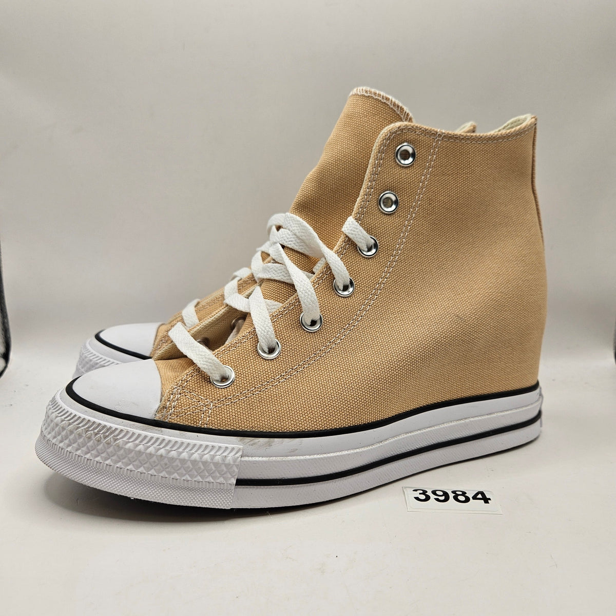 CONVERSE WOMEN'S 9.5 CHUCK TAYLOR ALL STAR WEDGE HI COASTAL DUNE A12531C NWOB