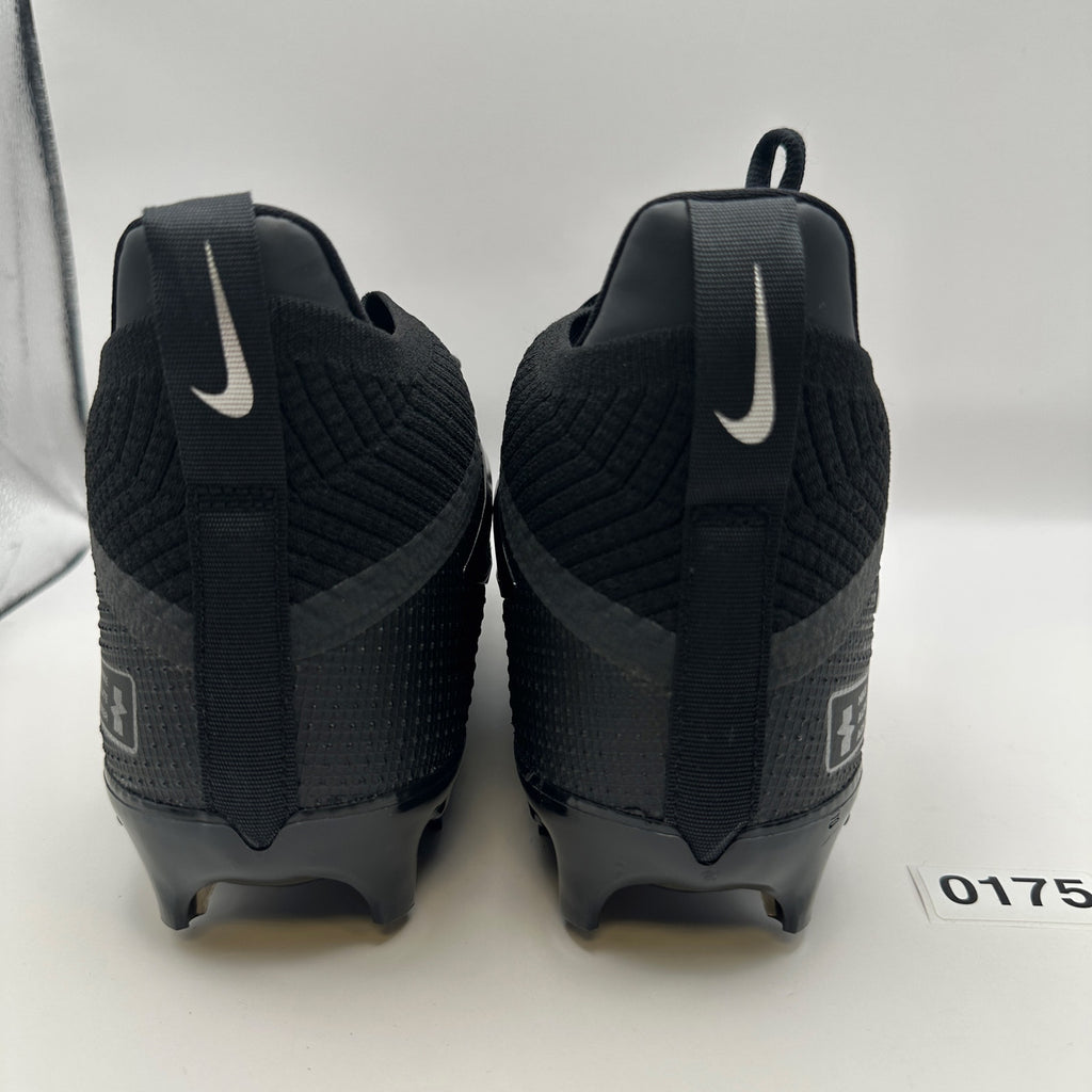 NIKE Men's 10.5 Alpha Elite 4 Menace Football Cleats FD7036-002