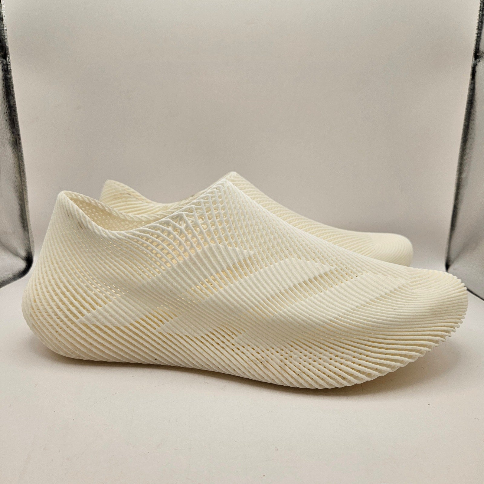 ADIDAS MEN'S 11.5 4DFWD SLIP ON 4D PRINTED RUNNING SHOES OFF WHITE CREAM NWOB
