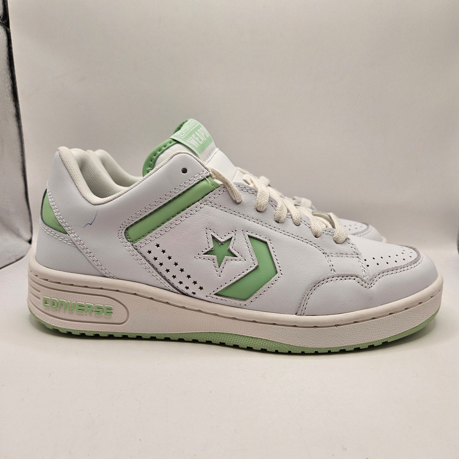 CONVERSE MEN'S 9.5 WEAPON LOW WHITE SOUR GLOW LEATHER LACE UP A12746C NWOB