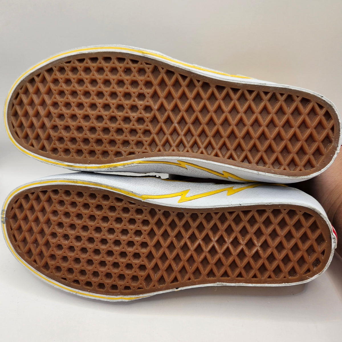 VANS WOMEN'S 8 SK8-HI YELLOW LIGHTNING BOLTS BLACK SUEDE CANVAS SNEAKER