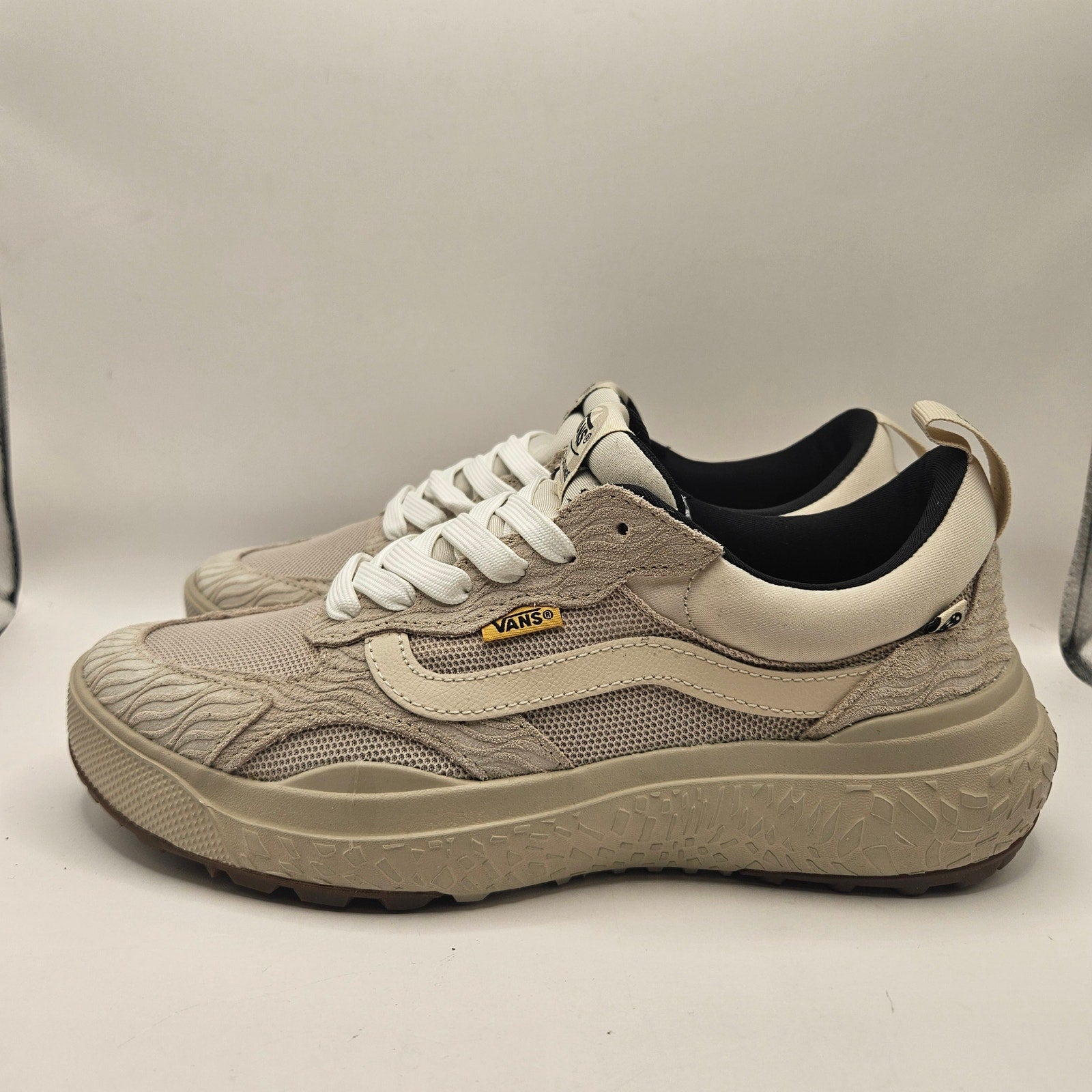 VANS x FUTURE CURRENTS MEN'S 8 ULTRARANGE NEO VR3 SHOES NWOB
