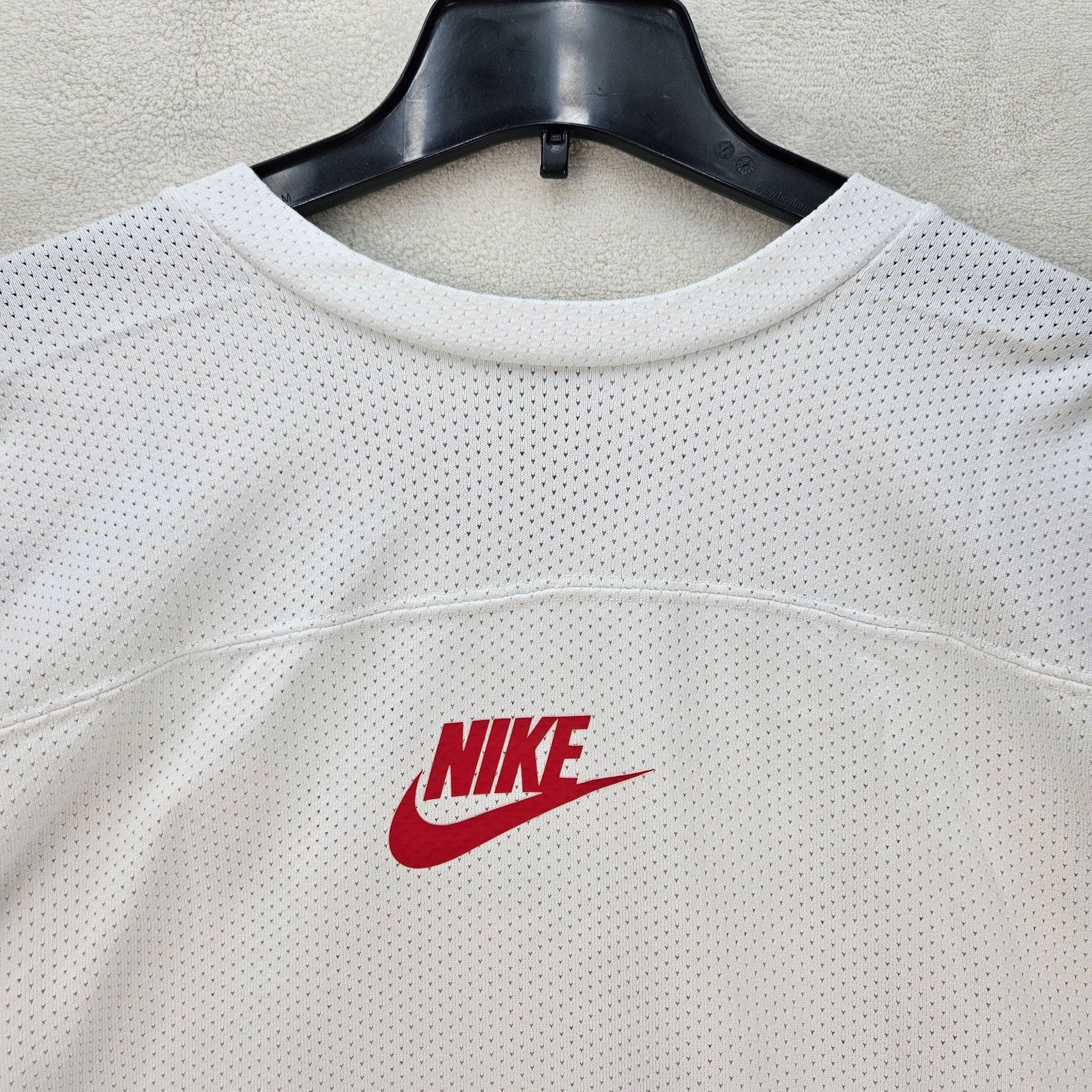 NIKE MEN'S XL OVERSIZED FIT MESH HOCKEY JERSEY WHT RED SWOOSH V-NECK HV1137-100