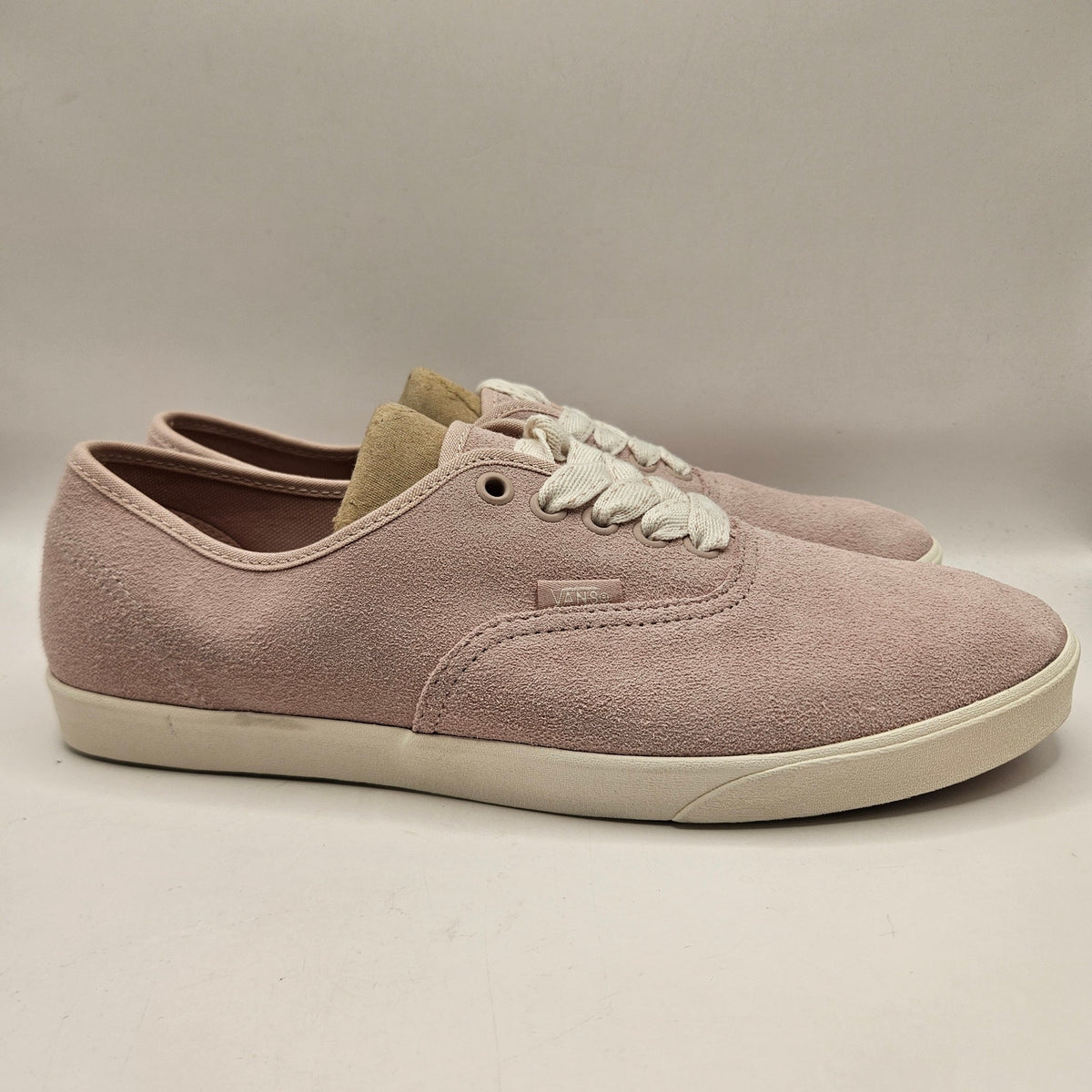 VANS MEN'S 9 AUTHENTIC LOWPRO SUEDE LOW TOP SNEAKER PINK NWOB
