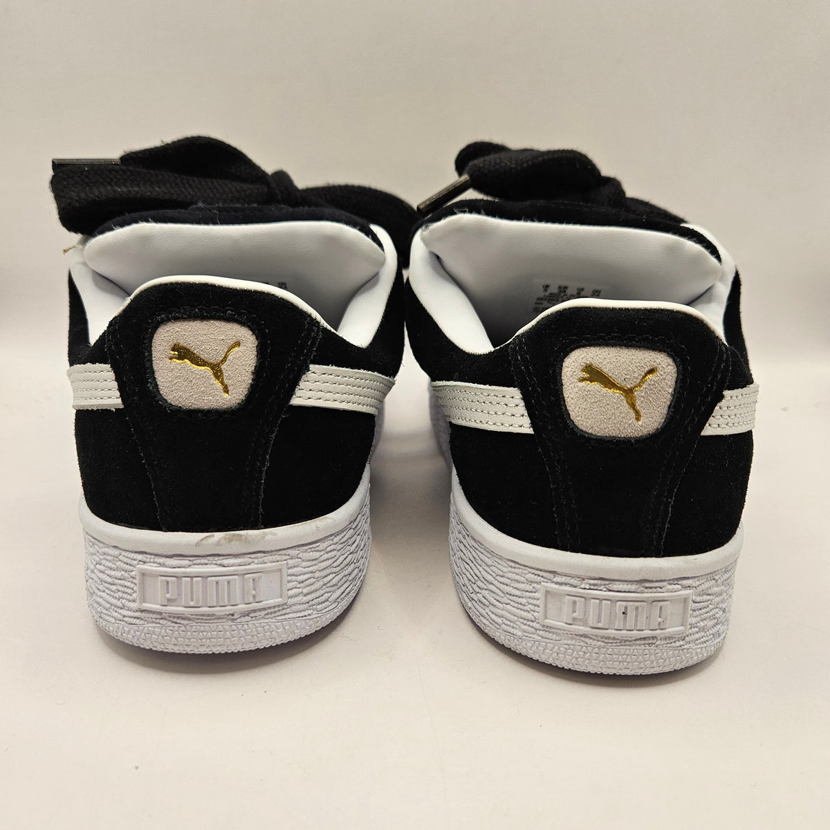 PUMA MEN'S 6 SUEDE XL BLACK WHITE LOW TOP SNEAKER 395205-02
