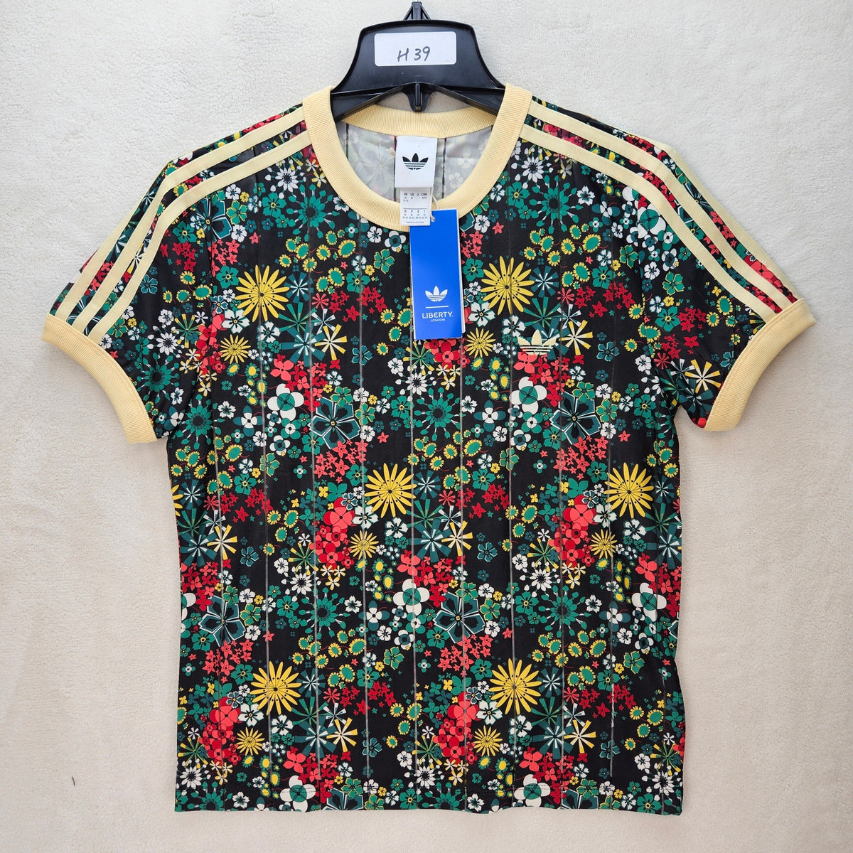 ADIDAS WOMEN'S MEDIUM LIBERTY LONDON CALI 3 STRIPE TEE KD5560