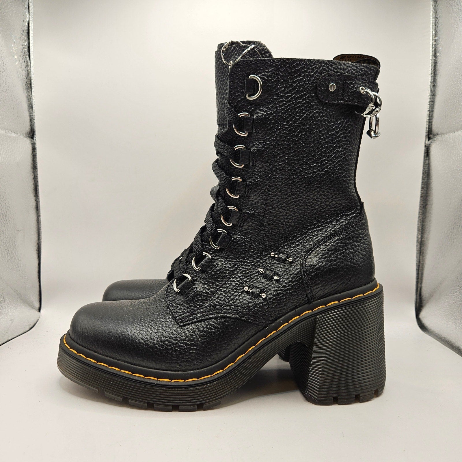 DR MARTENS WOMEN'S 10 CHESNEY HDW PIERCING LEATHER 8 EYE BOOTS NWOB BLACK