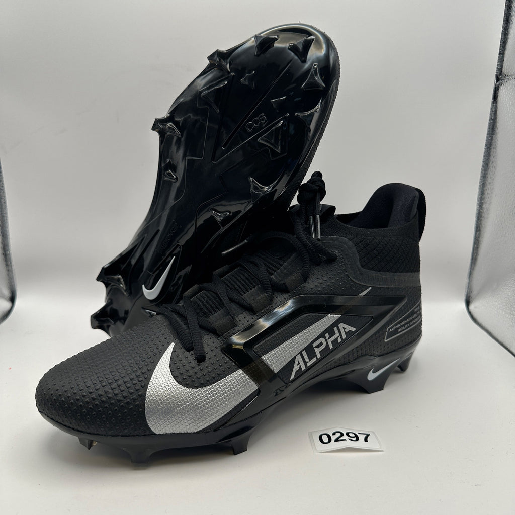 NIKE Men's 10.5 Alpha Menace 4 Elite Football Cleats Black/Silver