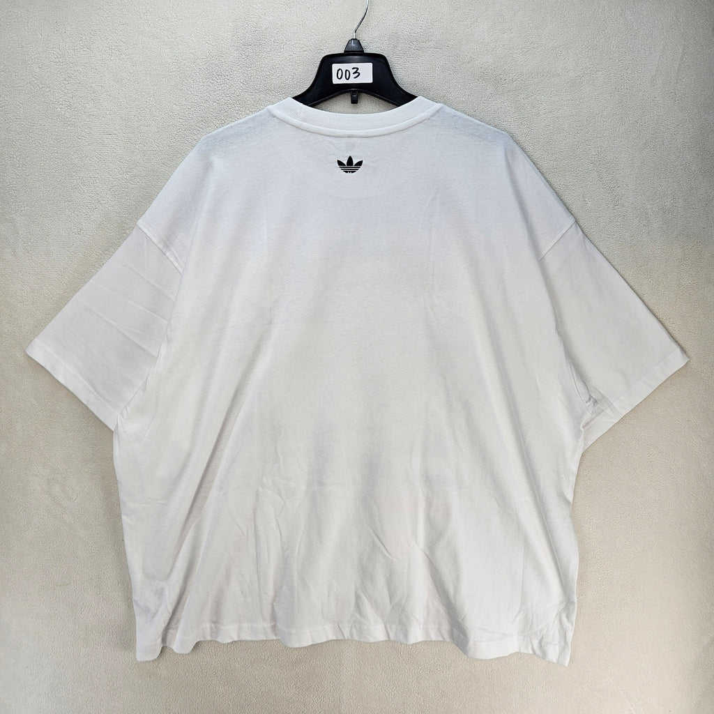 ADIDAS ORIGINALS MEN'S XXL RACING HELMET OVERSIZED VTG STYLE GRAPHIC TEE NWT