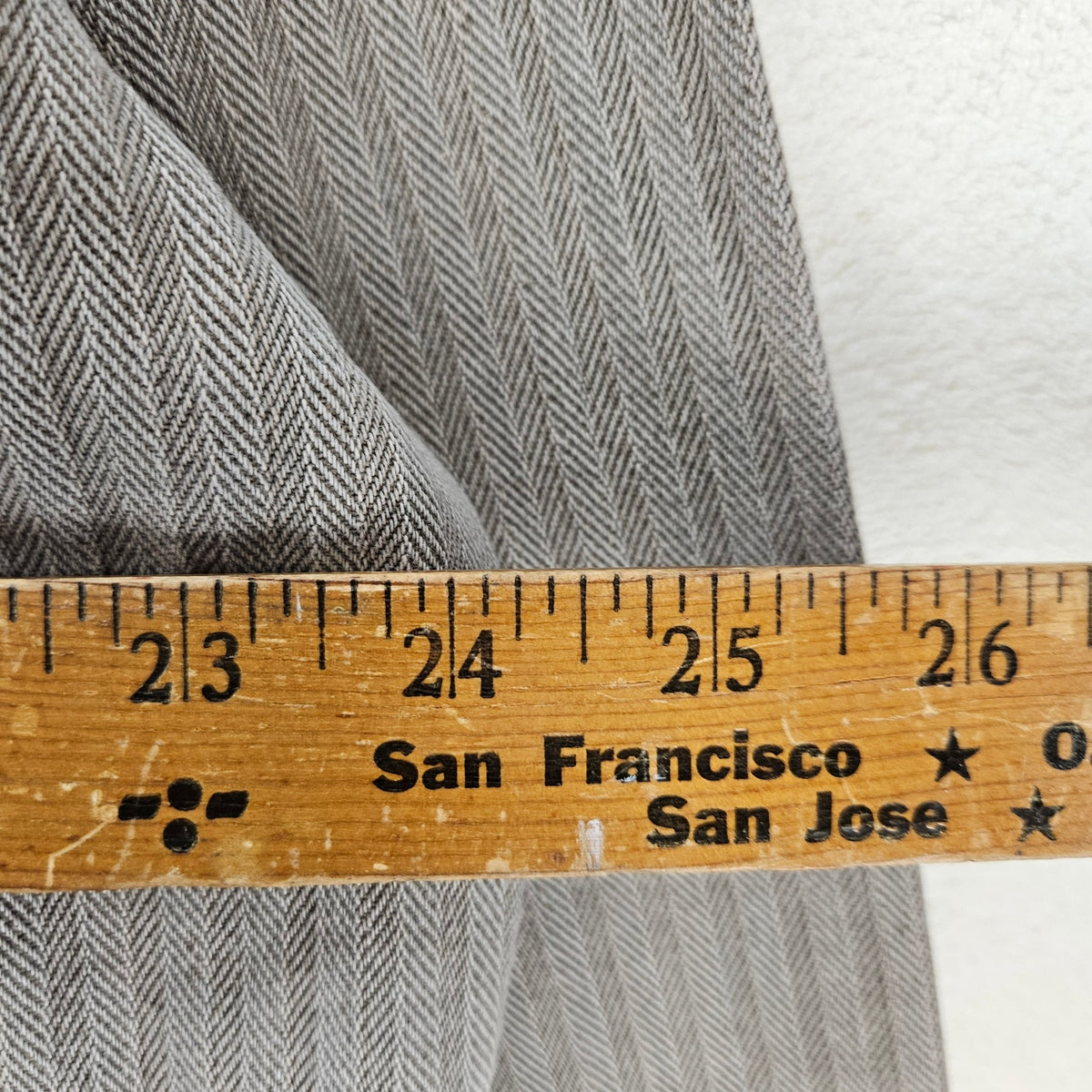 LEVI'S MENS LARGE UNION ENGINEER CARDIGAN UNIFORM BADGE TAN NWT