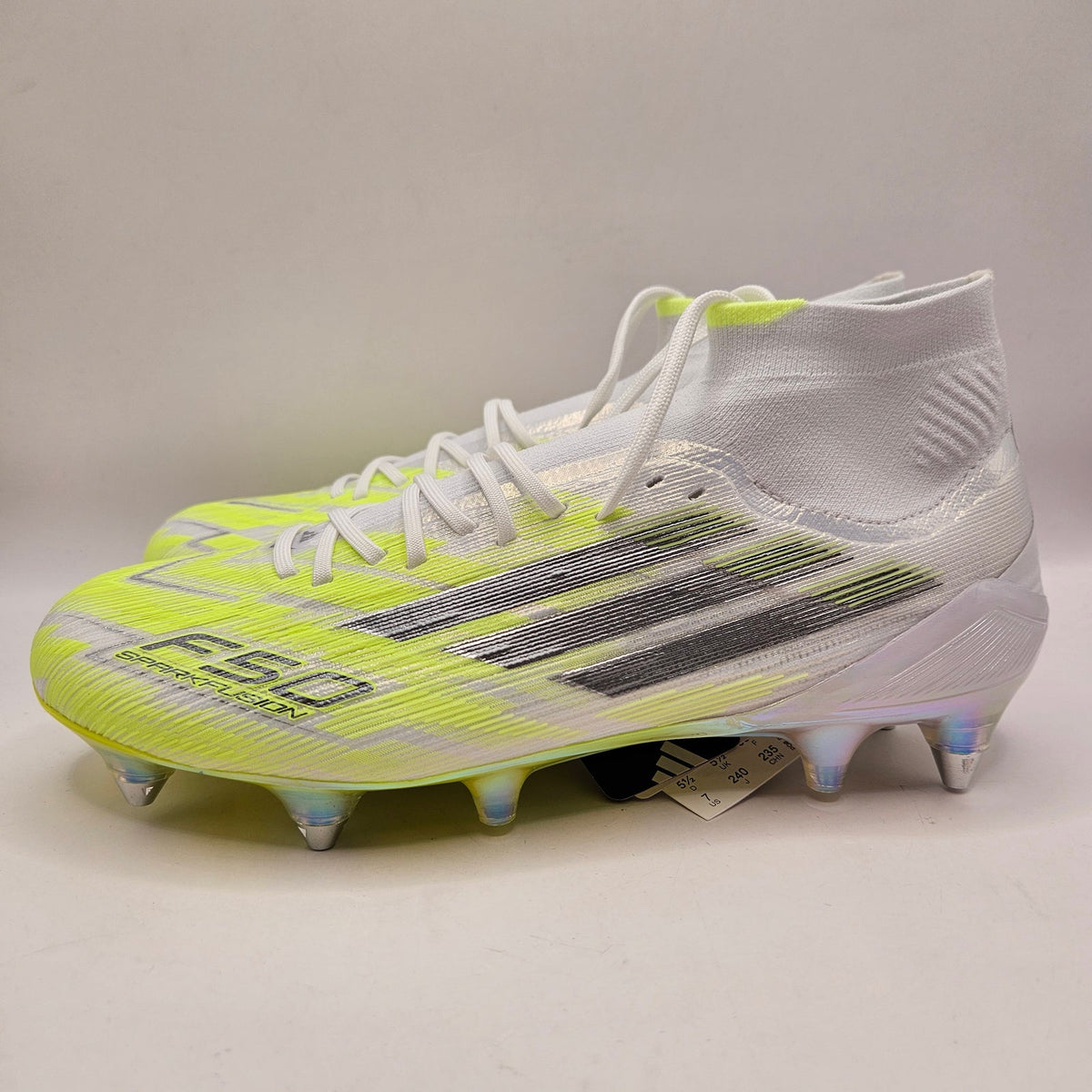 ADIDAS WOMEN'S 7 SPARKFUSION ELITE SOCCER CLEATS FG/AG JR8898 WHITE YELLOW