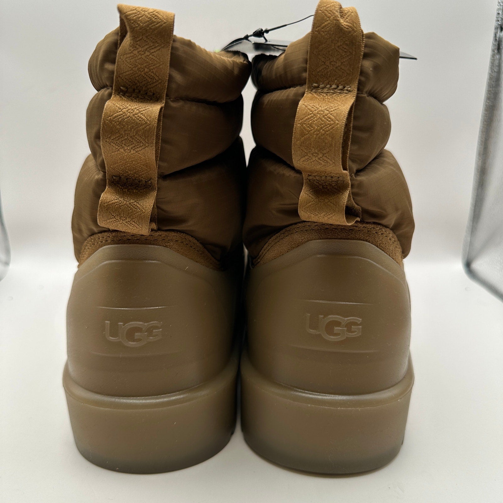 UGG Men's 11 Classic Mini MOD Chestnut Boot NWOB 1158231