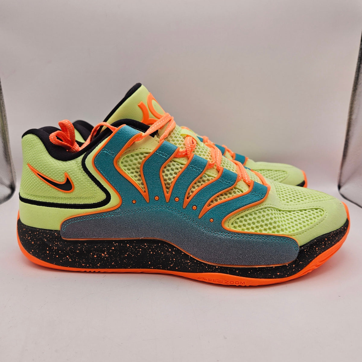 NIKE KD18 M11 BBALL HV1993-301 NEW TIMELINE CLEAR JADE LIQUID LIME ORANGE NEON