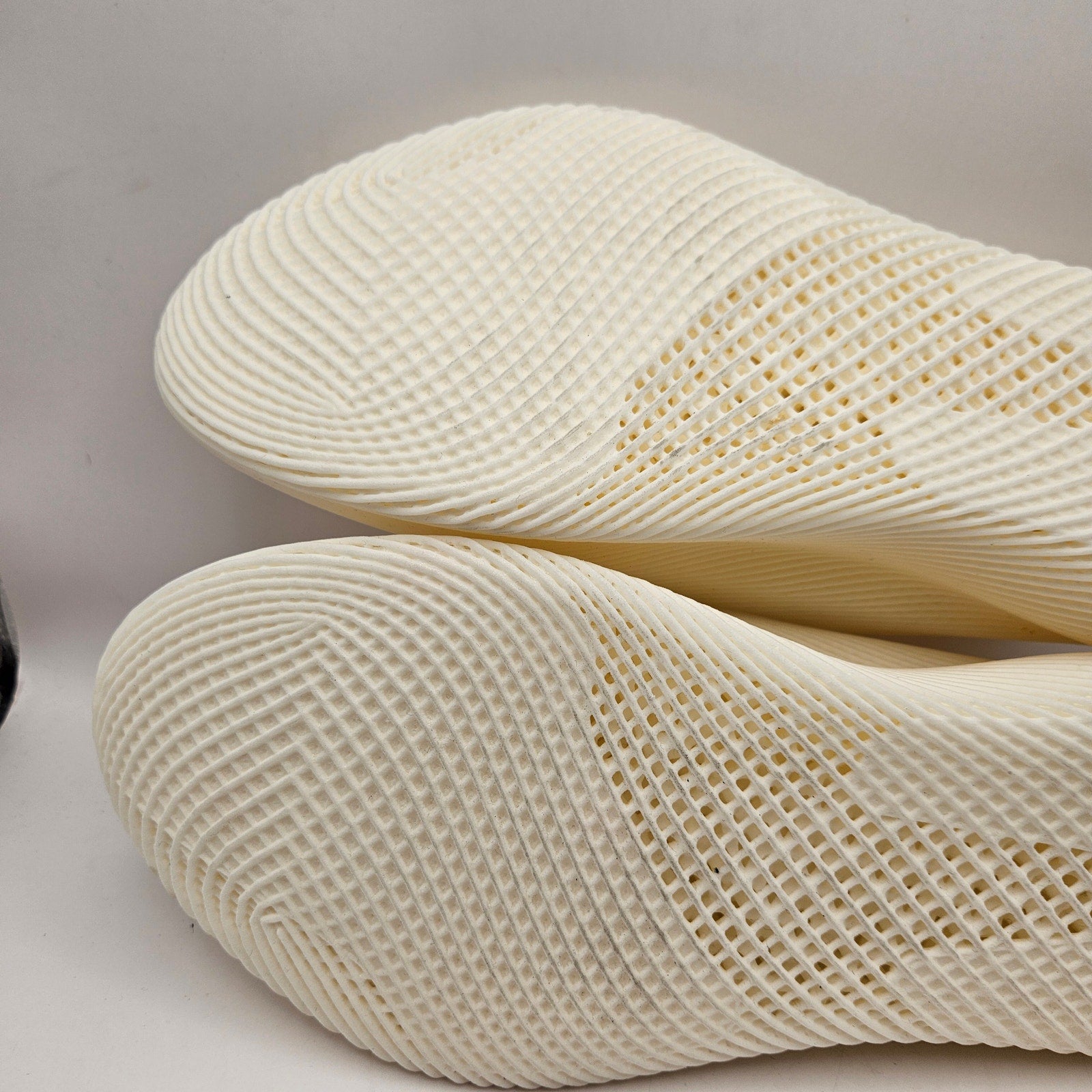 ADIDAS MEN'S 11.5 4DFWD SLIP ON 4D PRINTED RUNNING SHOES OFF WHITE CREAM NWOB