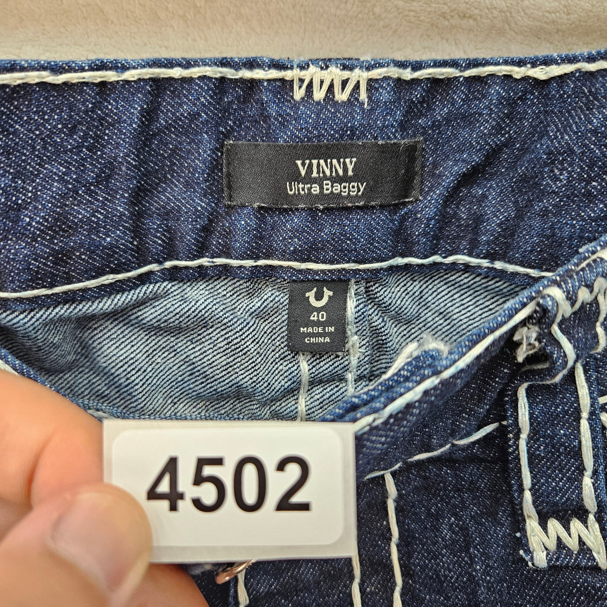 TRUE RELIGION MEN'S 40 VINNY ULTRA BAGGY ROPE STITCH JACKKNIFE DARK WASH SHORTS