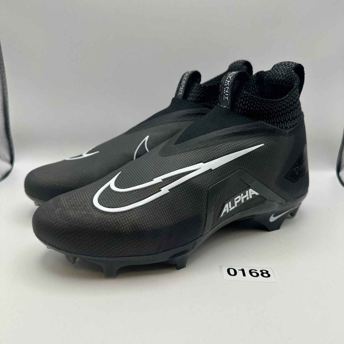 NIKE Men's 9.5 Alpha Menace ELITE 3 Football Cleats Black DM1792-004
