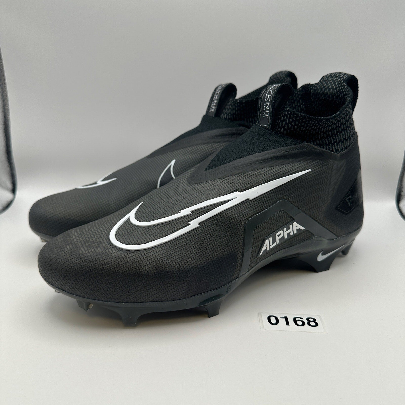 NIKE Men's 9.5 Alpha Menace ELITE 3 Football Cleats Black DM1792-004