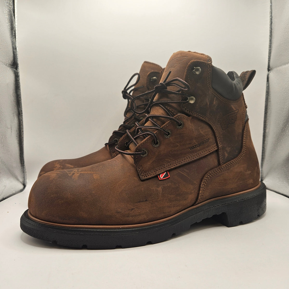 RED WING MEN'S 11 EE WIDE 415 DYNAFORCE 6 IN WP SOFT TOE WORK BOOTS BROWN NWOB